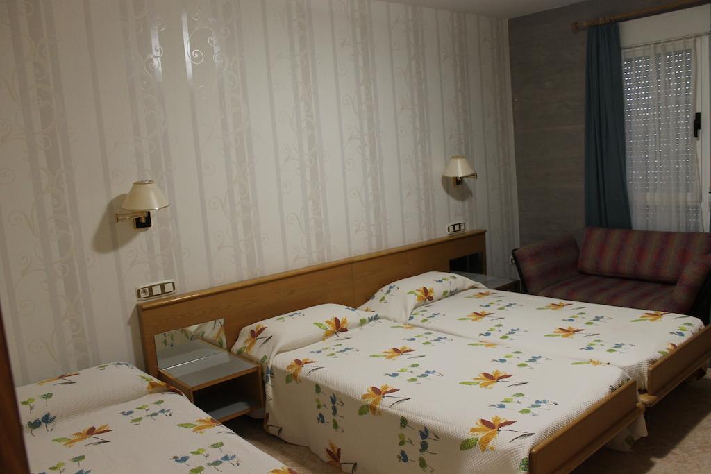 Hostal Burbia Вильяфранка-дель-Бьерсо Экстерьер фото